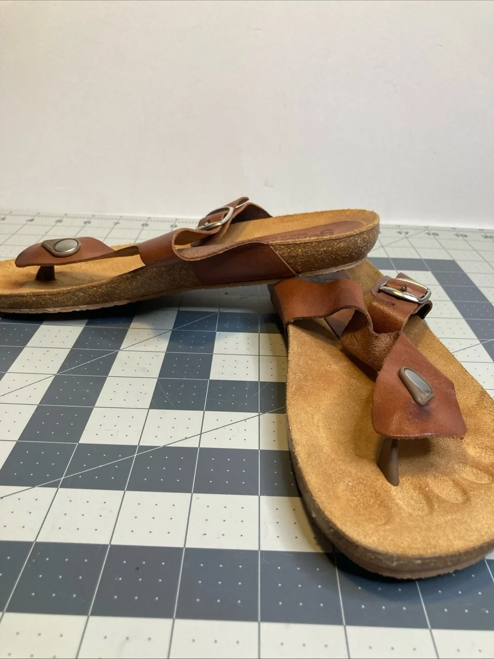 Yokono Ibiza Womens Size 7.5 Brown T-Strap Corkbed Casual Sandals